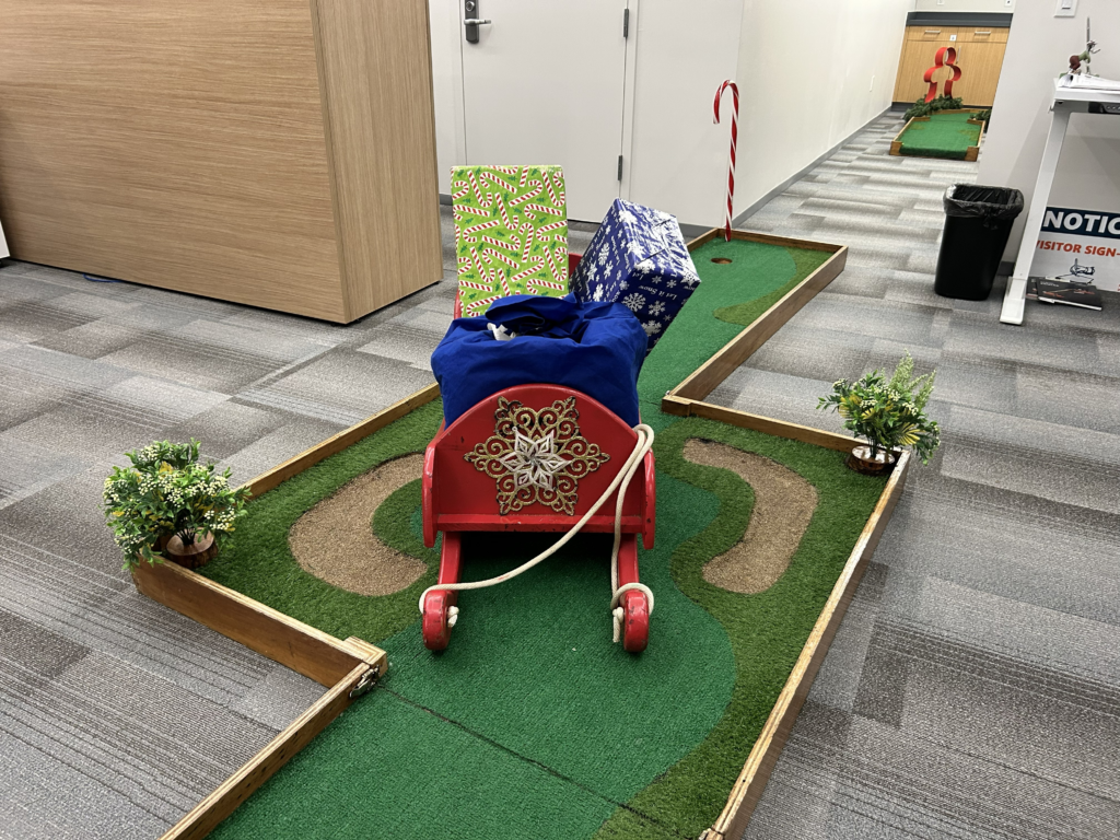 christmas mini golf in office